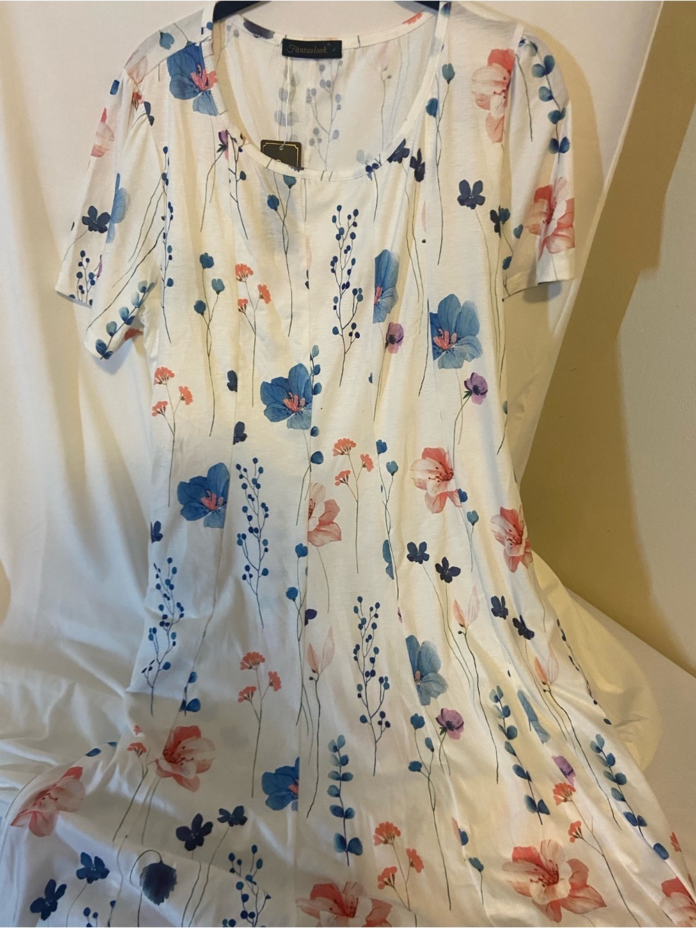 Sienna Rose White Floral Scoop-Neck Tunic with Blue and Pink Blooms